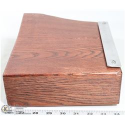 HAND MADE LIVE EDGE KNIFE STAND