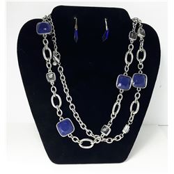 20 - LONG SILVER TONE CHAIN SET WITH