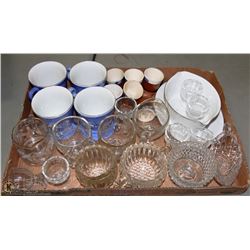 FLAT OF GLASSWARE