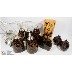 ESTATE LOT OF LEOPARD PENDANT LIGHTS, GLASS