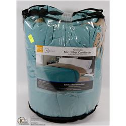 FULL/QUEEN REVERSIBLE MICROFIBER COMFORTER