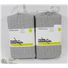 Image 1 : LOT OF TWO PILLOW CASE SETS