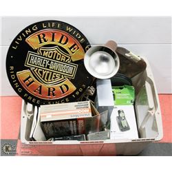 LARGE TOTE WITH NEW METAL HARLEY DAVIDSON ROUND