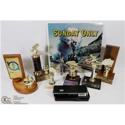 BOX WITH ASSORTED VINTAGE TROPHIES.