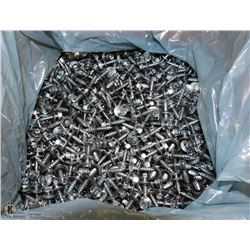 CASE OF METAL BUILDING SCREWS