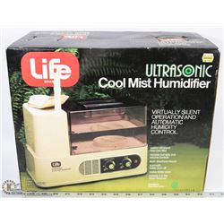 VINTAGE ULTRASONIC COOL MIST HUMIDIFER