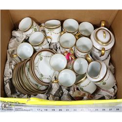 SET OF 12 CUP , SAUCERS, CREAM AND SUGAR WITH TRAY