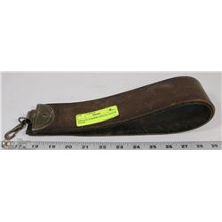 VINTAGE BARBERS SPECIAL RAZOR STRAP.