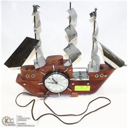 1950S UNITED SHIP CLOCK AND LAMP.