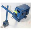 Image 1 : 1950S STRUCTO STEAM SHOVEL TOY.