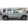 Image 10 : 2004 JEEP LIBERTY LIMITED
