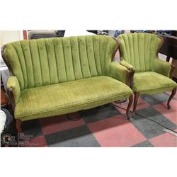ANTIQUE GREEN & WOOD CHANNEL BACK SETTEE WITH