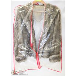 CUSTOM WOMENS VINTAGE MINK FUR JACKET