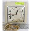 Image 1 : VINTAGE WESTLOX ELECTRIC WALL CLOCK.