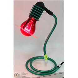 VINTAGE GREEN TABLE LAMP WITH RED LIGHTBULB