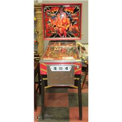 VINTAGE BALLY FLASH GORDON PINBALL MACHINE WITH