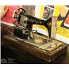 Image 1 : ANTIQUE ORNATE SINGER PORTABLE SEWING MACHINE.