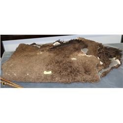 ANTIQUE BUFFALO SLEIGH BLANKET.