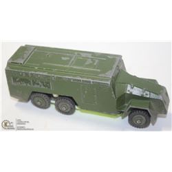 VINTAGE DINKY TOYS ARMOURED COMMAND VEHICLE.