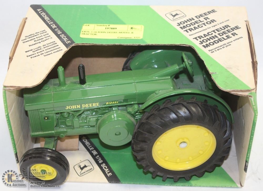ERTL 1:16 JOHN DEERE MODEL R TRACTOR.