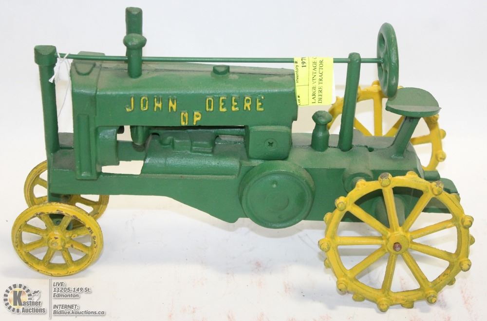 cast iron john deere tractor