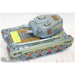 LARGE 1950S JAPAN TIN TANK TOY.