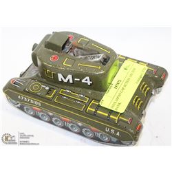 1950S JAPAN CAP ACTION TIN TOY TANK.