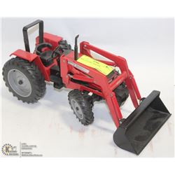 ERTL 1:16 CASE TRACTOR.
