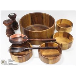 ALL WOOD TEAK SALAD BOWL SETTING FOR 4 WITH
