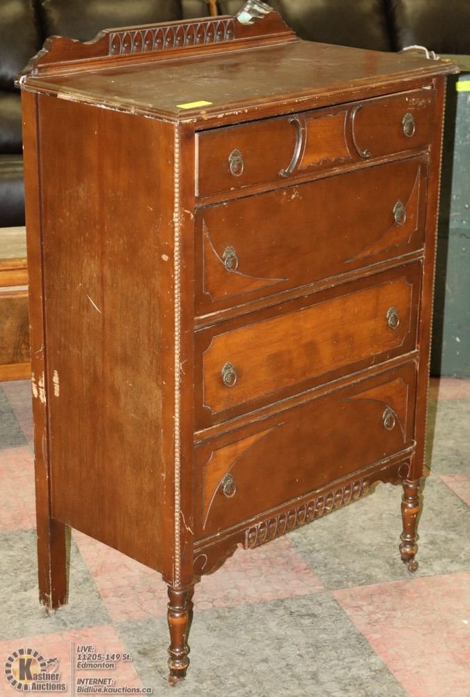 Antique 4 Drawer Dresser With Little Wheels Antique 4 Drawer Wood Dresser
