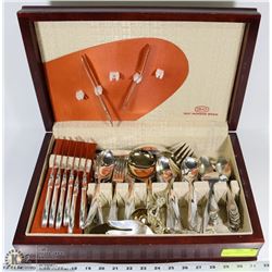 ESTATE SILVERWARE COLLECTION IN CASE
