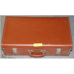 VINTAGE HARDCASE RED CAP BAGGAGE