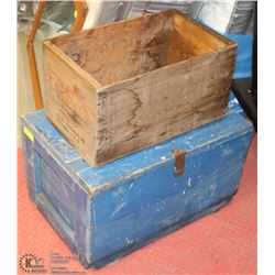 APPLE BOX W/ BLUE TRUNK.