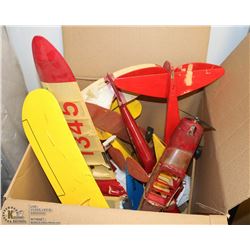 ESTATE BOX OF VINTAGE AIRPLANE TOYS ON CHOICE