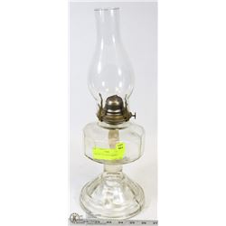 COAL OIL LAMP WITH CHIMNEY