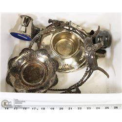 FLAT OF ASSORTED SILVER PLATED ITEMS.