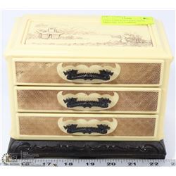 CELLULOID BAKELIGHT ASIAN ORIENTAL TEA GARDEN