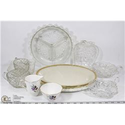 ASORTMENT OF GLASSWARE & COLLECTIBLES