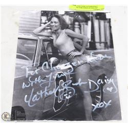 DAISY DUKE AUTOGRAPHED PICTURE DUKES OF HAZARD