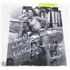 Image 1 : DAISY DUKE AUTOGRAPHED PICTURE DUKES OF HAZARD