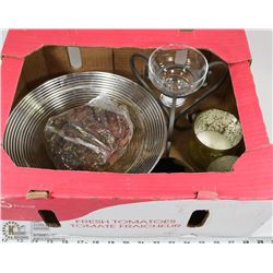 VARIOUS VINTAGE DECOR INCL BONE BOWL, FRUIT BOWL