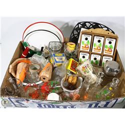 VINTAGE KITCHEN ITEMS/ SPICE HOLDERS/SPRINKLES