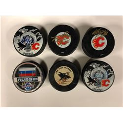 AUTOGRAPHED NHL HOCKEY PUCKS LOT