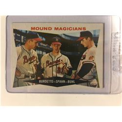 1960 Topps #230 Mound Magicians Burdette-Spahn-Buhl
