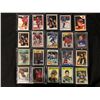 Image 1 : MIXED HOCKEY CARD LOT