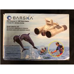 BARSKA 8 X 32 BINOCULAR & 1.3 MP DIGITAL CAMERA (1.5 INCH TFT/ LCD COLOR SCREEN) IN BOX