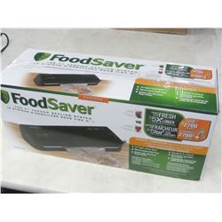 New fm2000 Foodsaver Vacuum sealing system