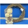 Image 1 : New decorative Accents inc wreath