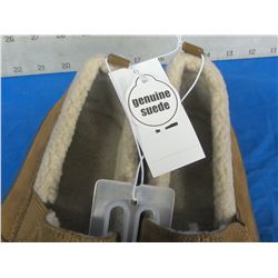 New Mossimo Mens Slippers / genuine suede / size 12