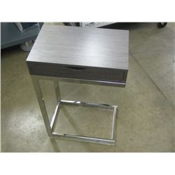 New chrome accent table   NEEDS  SCREWS it is missing hardware